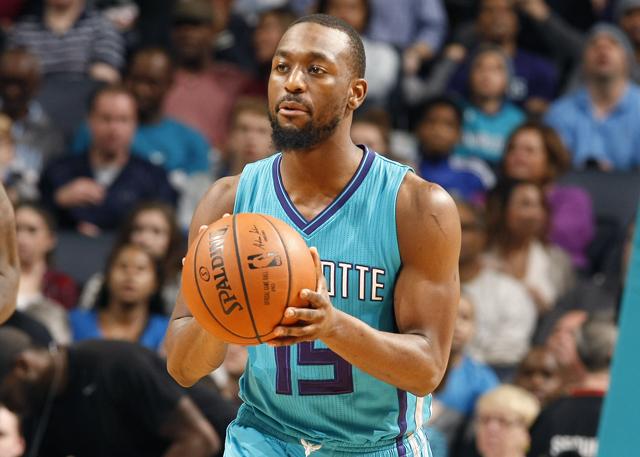 超中屹立的 超中屹立的