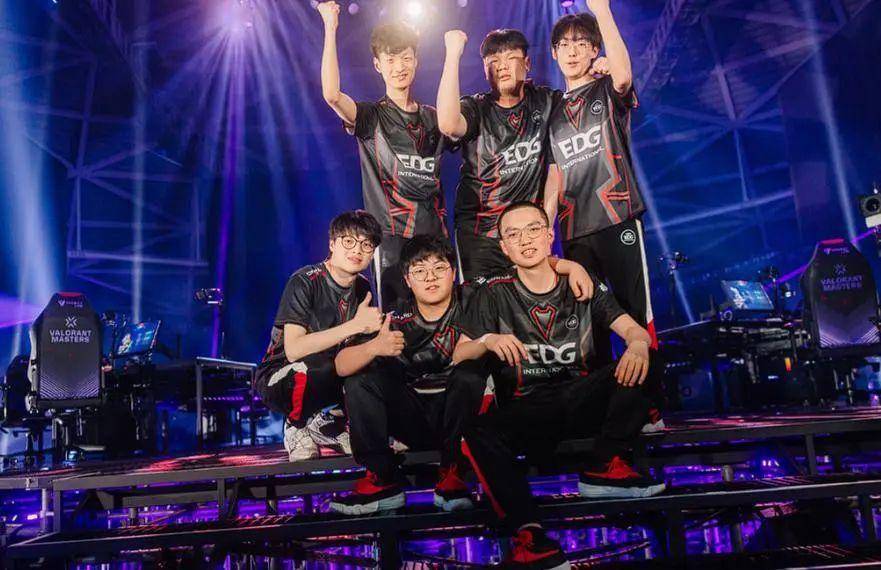 为了缓和与 为了缓和与