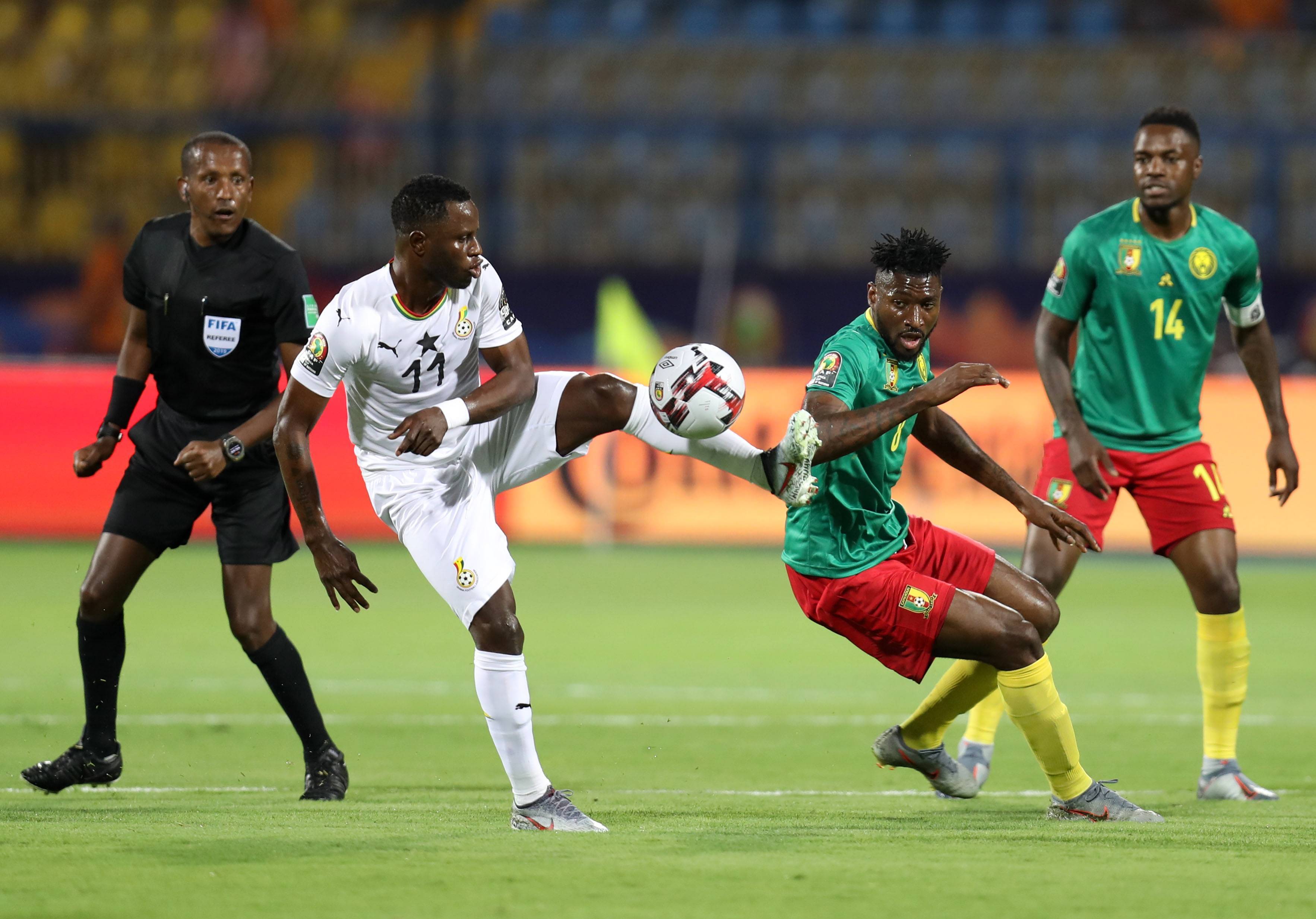 取决于新任 取决于新任