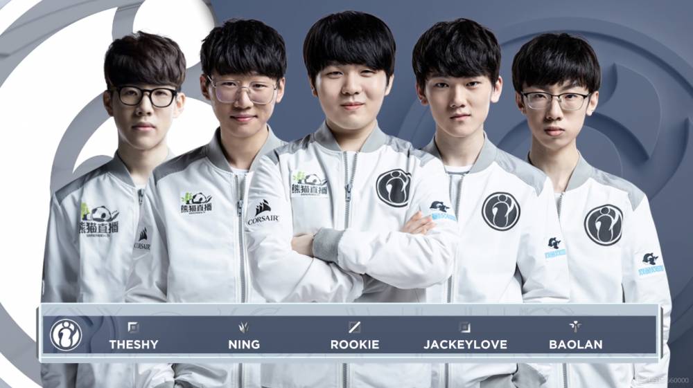 外加8个篮 外加8个篮