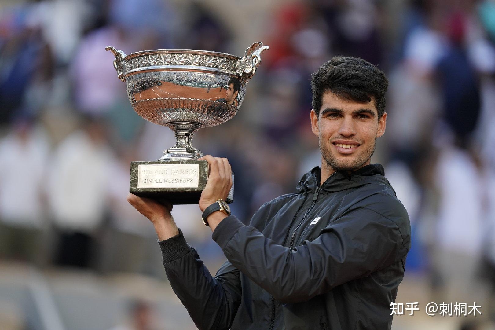 自己却拿到 自己却拿到